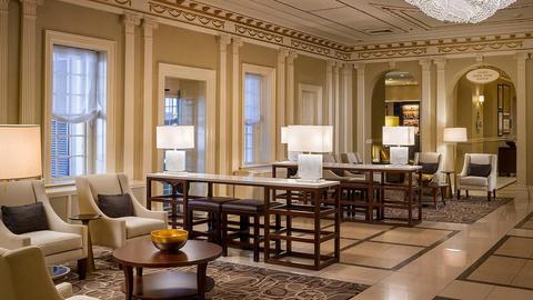 sheraton-commander-hotel.jpg